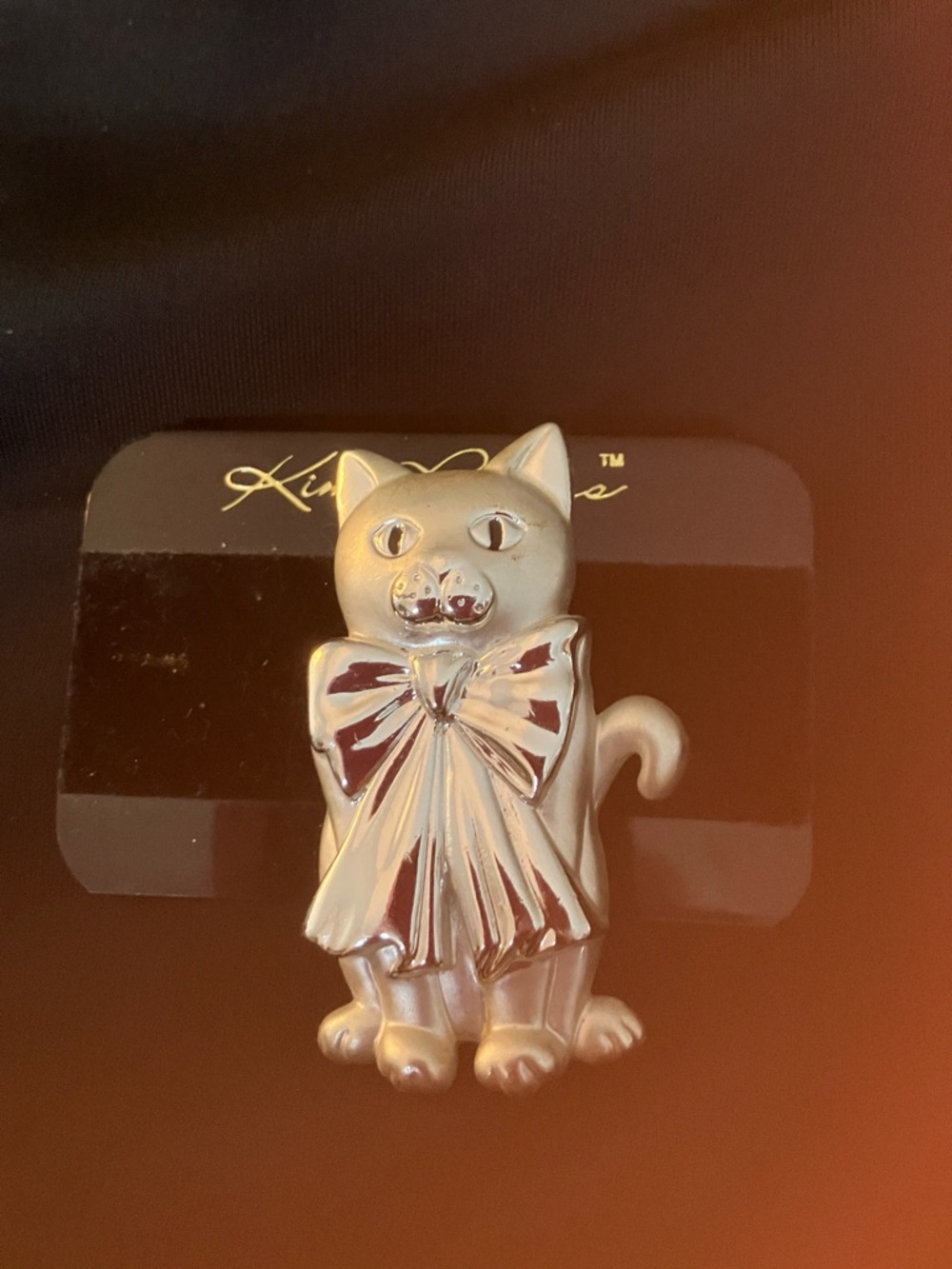 Kitty Cat Silver Tone Bow Brooch - Pets Cat Accessory